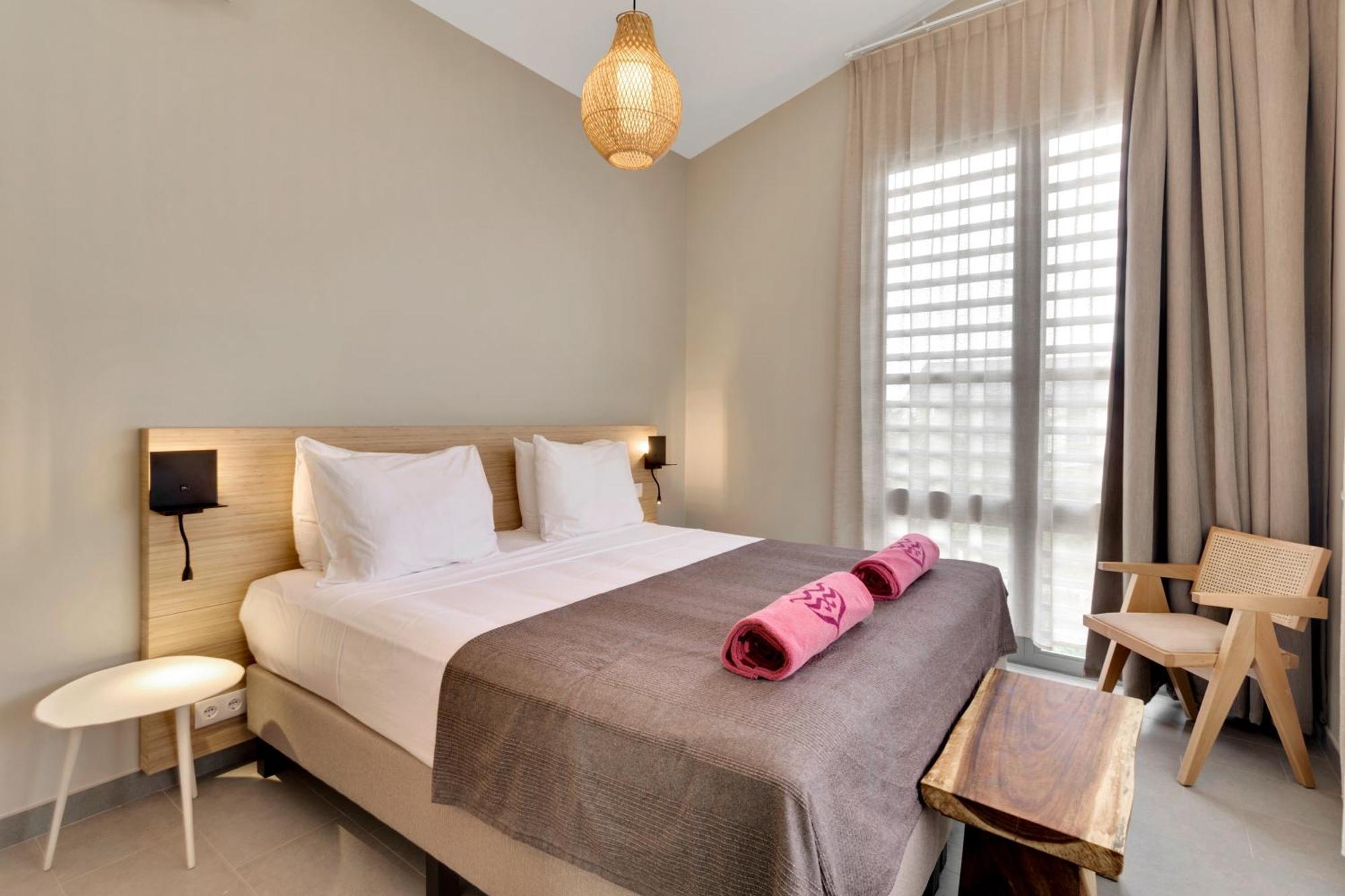 Delfins Beach Resort Bonaire, Tapestry Collection By Hilton كراليندايك المظهر الخارجي الصورة