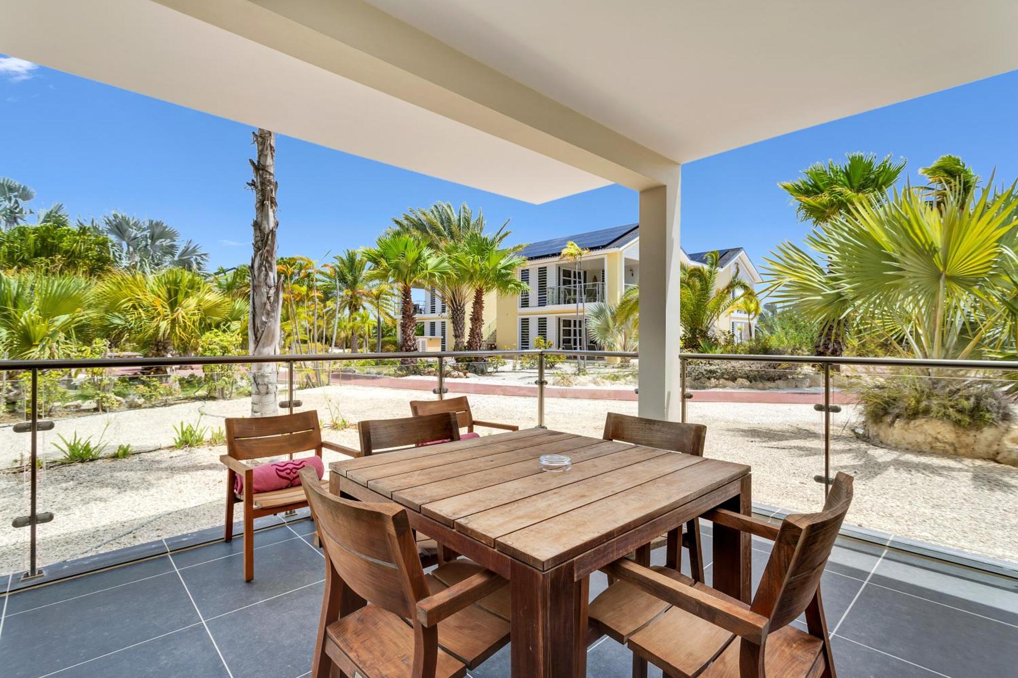 Delfins Beach Resort Bonaire, Tapestry Collection By Hilton كراليندايك المظهر الخارجي الصورة